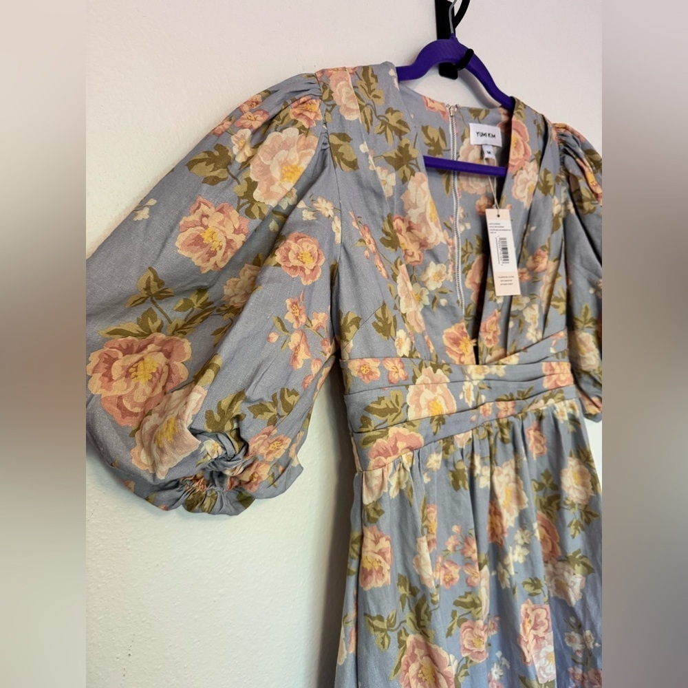 NEW Yumi Kim Revolve Gayle Linen Mini Dress Floral Bubble Size Medium Blue NWT - Picture 4 of 9